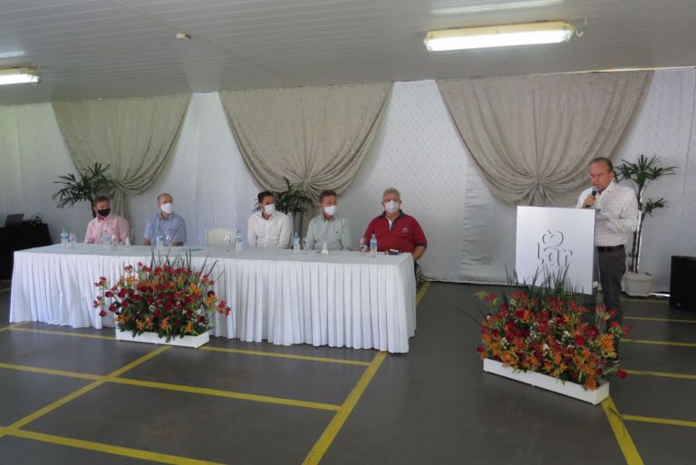 Lar assume comando da unidade de aves em Marechal Rondon e da fábrica de rações em Entre Rios do Oeste