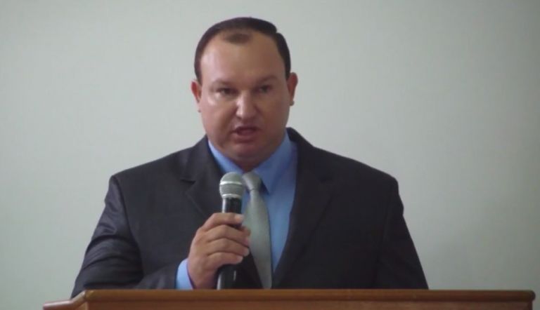 “Governaremos a todos os mercedenses”, frisa Laerton Weber em sua posse; prefeito destaca atuação de Lenir Schmidt, falecida recentemente