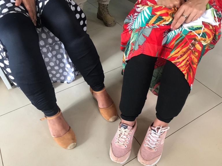 PRF prende duas jovens transportando droga presa ao corpo