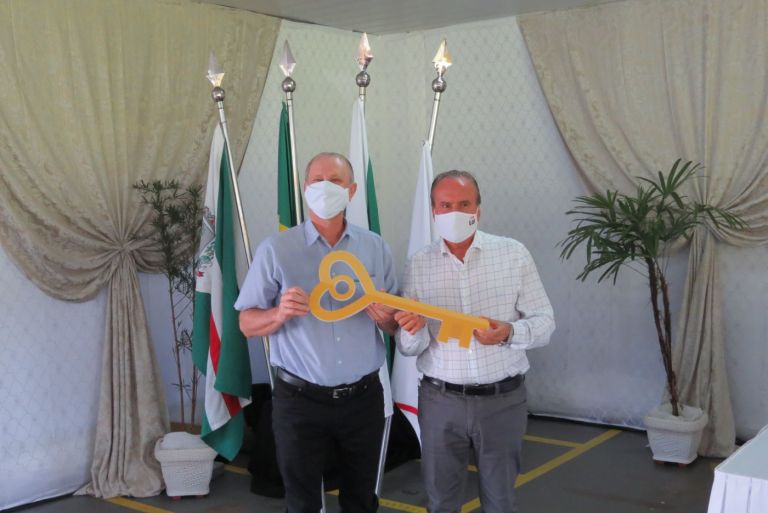 Lar anuncia investimento de R$ 60 milhões, prevê gerar mais 400 empregos e ampliar em 20% abate de aves em breve