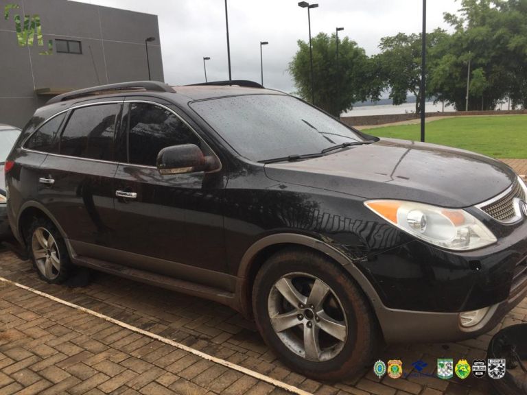 BPFron e PF interceptam comboio com veículo blindado que transportava quase meio milhão de reais em cigarros