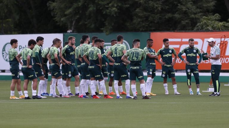 Sem Patrick de Paula, mas cheio de opções: como Abel pode montar Palmeiras contra o River