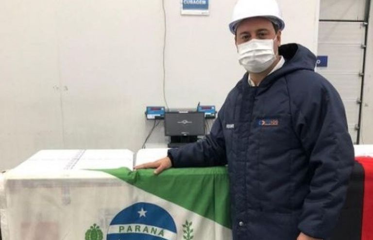 Ratinho Junior declara aberta a campanha de vacinação contra o coronavírus no Paraná