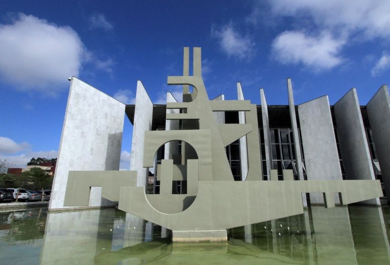 Sistemas do Tribunal de Contas do Paraná sofrem ataque cibernético