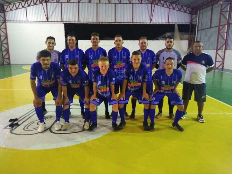 Quatro Pontes goleia Os Pelé F.C no 1º Campeonato WhatsApp Futsal
