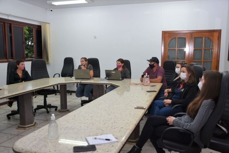 Semana Pedagógica marca início das atividades do calendário escolar em Quatro Pontes