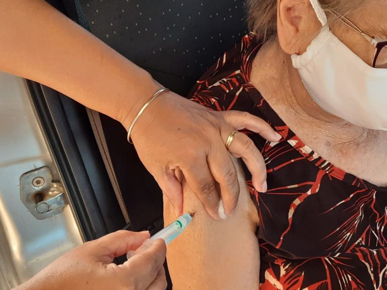 Idosos a partir de 85 anos devem aguardar chegada de novo lote de vacinas em Marechal Rondon