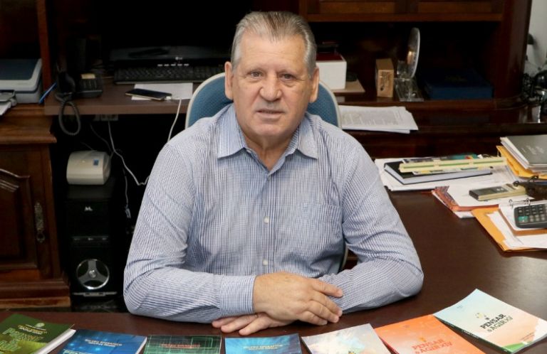 Recuperado da Covid-19, ex-deputado Dilceu Sperafico recebe alta hospitalar