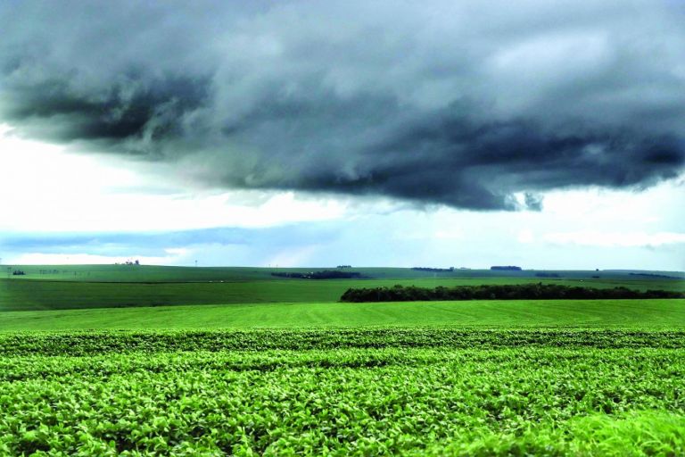 Brasil terá nova frente fria, ciclone e nuvens carregadas; saiba mais