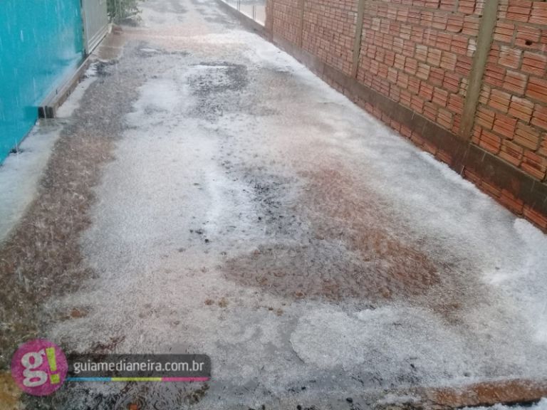 Granizo e vendaval são registrados na região Oeste