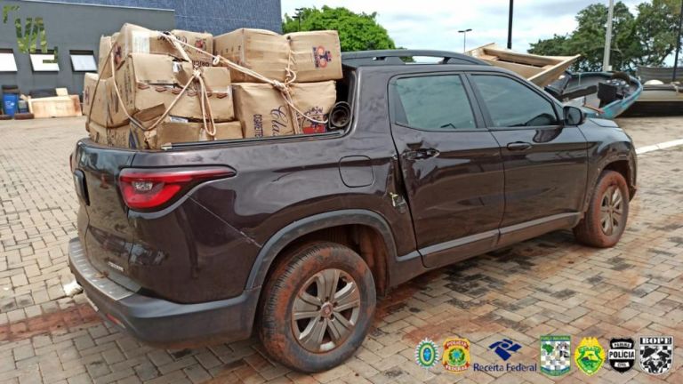 PF e BPFron apreendem comboio de veículos com agrotóxicos, eletrônicos e cigarros contrabandeados na região