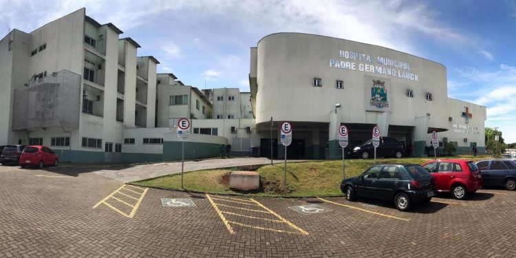 Hospital Municipal de Foz abre dez novos leitos de UTI Covid e todos estão ocupados