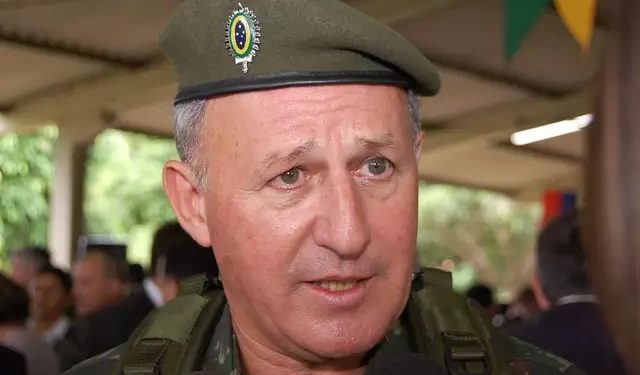 General João Francisco Ferreira vai assumir a direção-geral da Itaipu no lugar de Silva e Luna