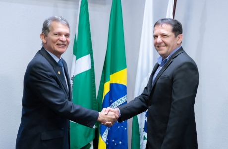 General Silva e Luna vai receber Ordem das Cataratas pela relevância dos serviços prestados