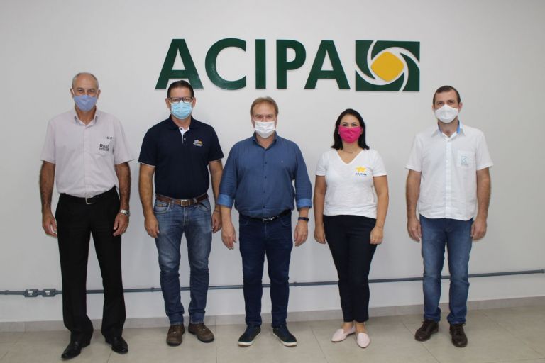 Novos diretores são apresentados em reunião da Acipa