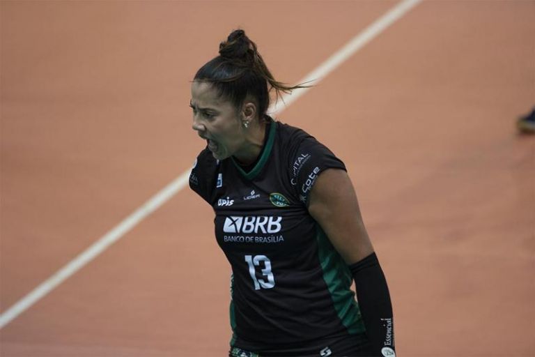Brasília e Curitiba Vôlei medem forças neste domingo na Superliga Feminina