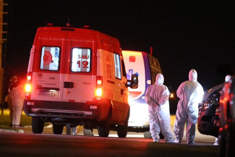 Paraná recebe mais 18 pacientes vindos do Amazonas