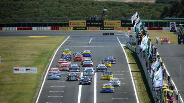 Stock Car adia primeira etapa em função da pandemia de Covid-19