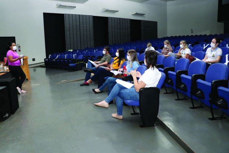 Secretaria de Saúde busca mais eficiência no atendimento à Atenção Primária da Saúde