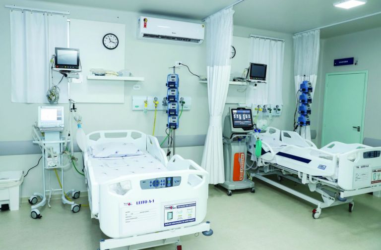 Por que só abrir mais leitos não resolve o problema da pandemia