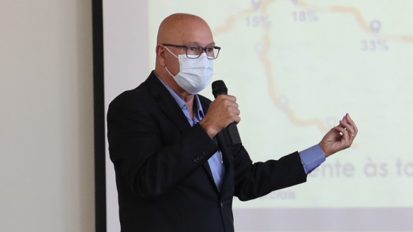 Fake news de repasses aos Estados é esdrúxula e diversionista, critica Romanelli