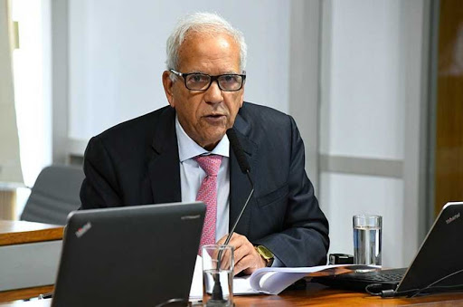 “Aumentar R$ 3 bilhões do fundo eleitoral durante pandemia é inadmissível”, afirma Oriovisto