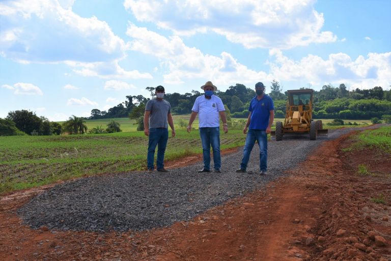 Linha Flor da Serra recebe obras de solo-brita