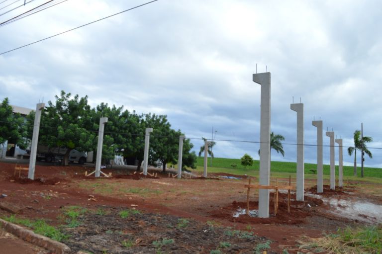 Alerta para apagões em obras públicas