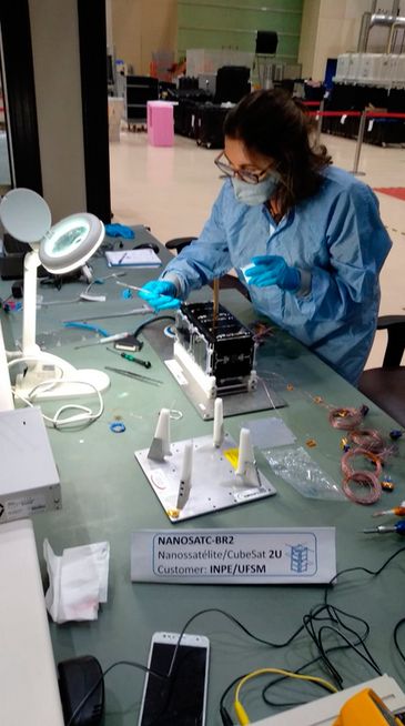 Após atraso inicial, nanossatélite brasileiro é lançado com sucesso