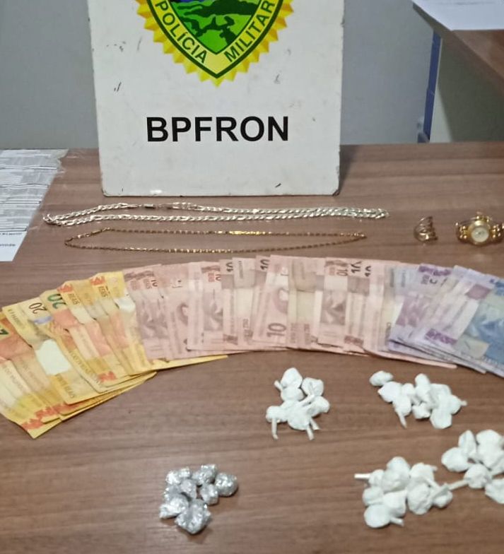 Pedras de crack e invólucros com cocaína são interceptados durante Operação Hórus na região