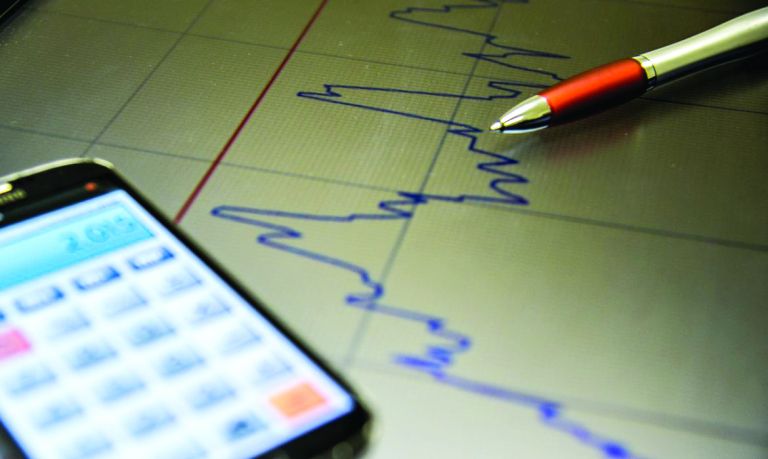 Previsão do mercado financeiro para crescimento do PIB sobe para 5,05%; inflação sobe para 5,97%