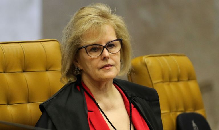 Ministra do STF arquiva inquérito contra presidente no caso Covaxin