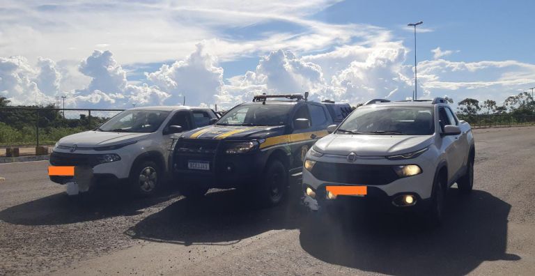 PRF recupera duas Fiat/Toro em Guaíra na mesma tarde