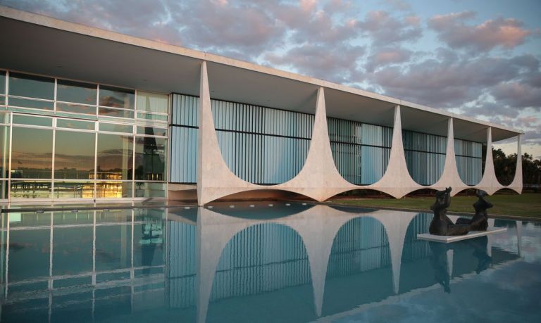 Congresso fecha acordo por PEC com um ano de duração