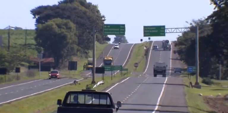 DER precisa adotar medidas para melhorar fiscalização de obras rodoviárias