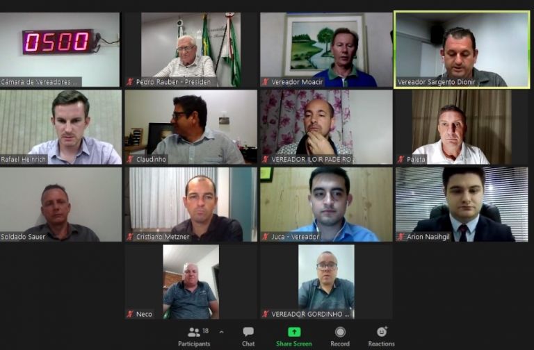 Vereadores requerem novo Refis e adiamento da cobrança de taxa de alvará