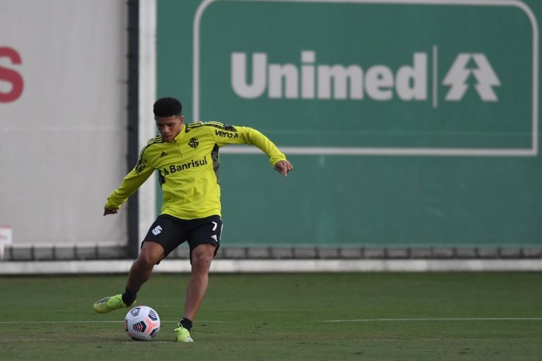 Inter tenta retomada na Libertadores em noite de reestreia de Taison após 11 anos