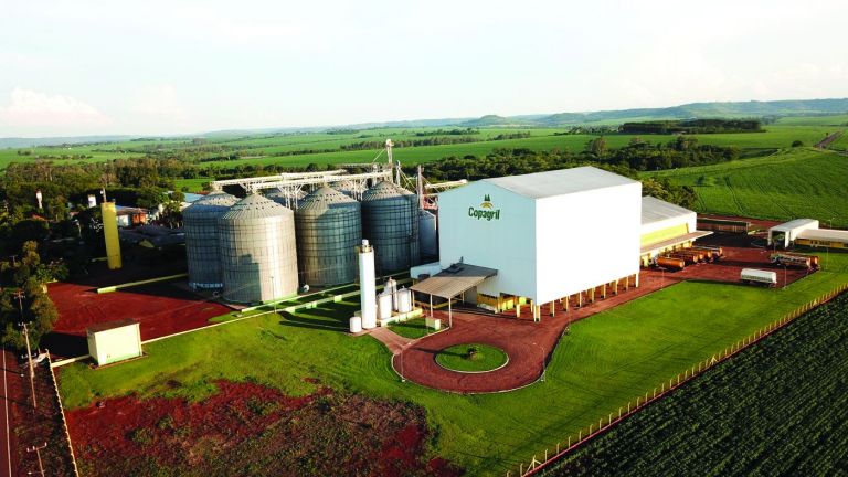 Fábrica de ração da Lar em Entre Rios deve dobrar produção a partir de outubro