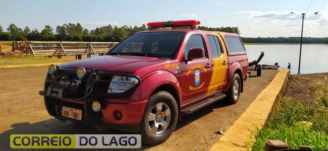 Corpo de Bombeiros de Santa Helena realiza buscas por homens desaparecidos no Lago de Itaipu