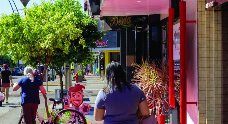 Comércio de Marechal Rondon abre em horário especial neste sábado