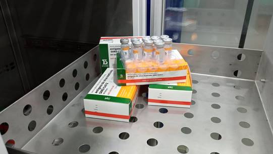 Estudo mostra eficiência de até 73,8% da CoronaVac em equipe do HC-SP