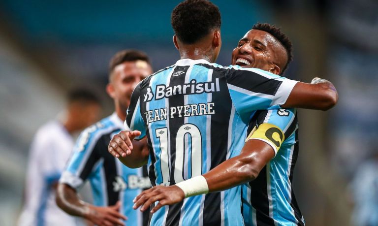 Grêmio ganha o primeiro jogo sem Renato e reassume ponta do Campeonato Gaúcho