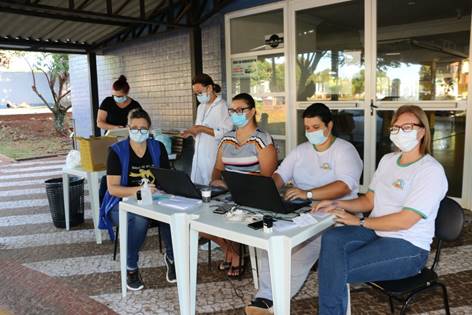 Idosos com 75 anos poderão receber a segunda dose da Coronavac amanhã em Santa Helena
