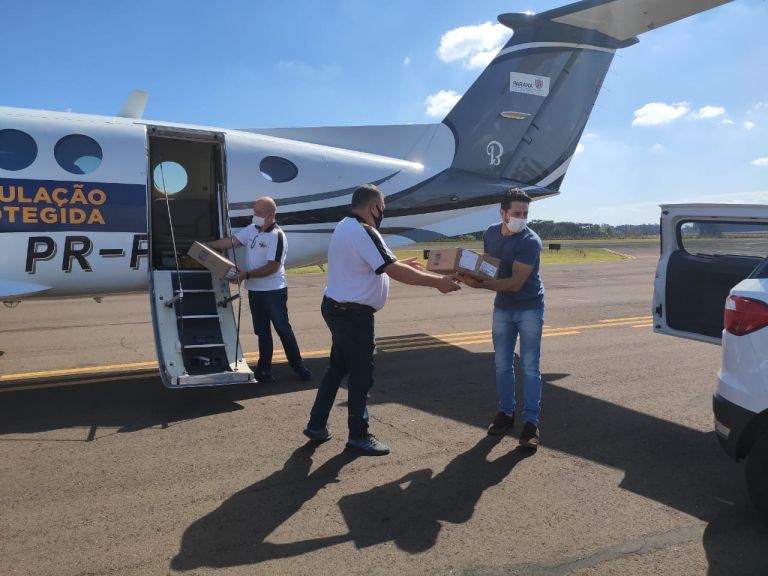 Saúde distribui carregamento recorde de insumos para as regionais; kits e vacinas chegam a Toledo