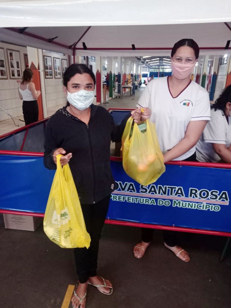 Secretaria de Educação faz entrega de kits de alimentação escolar em Nova Santa Rosa