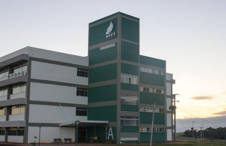 UFFS tem 610 vagas de graduação disponíveis pelo Sisu nos câmpus paranaenses