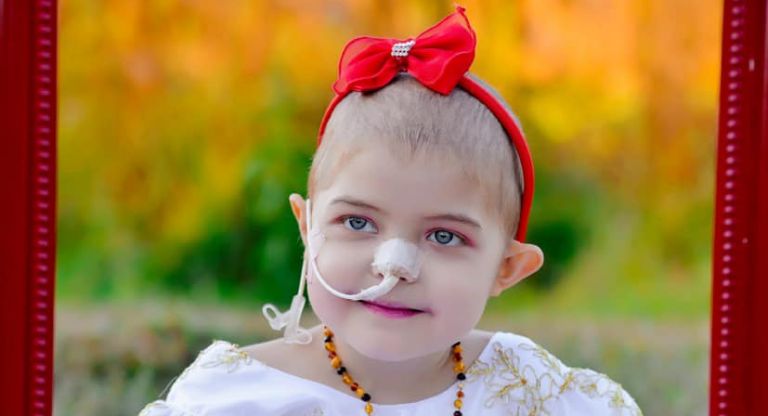 Após lutar contra o câncer, falece Izadora Chiapetti