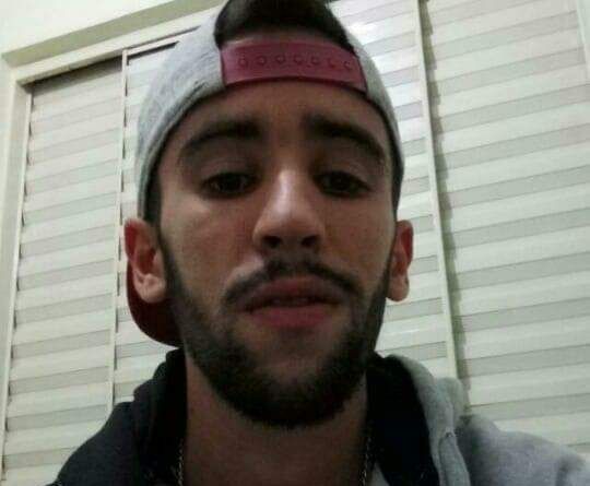 Identificado jovem que morreu afogado após barco virar no Lago de Itaipu