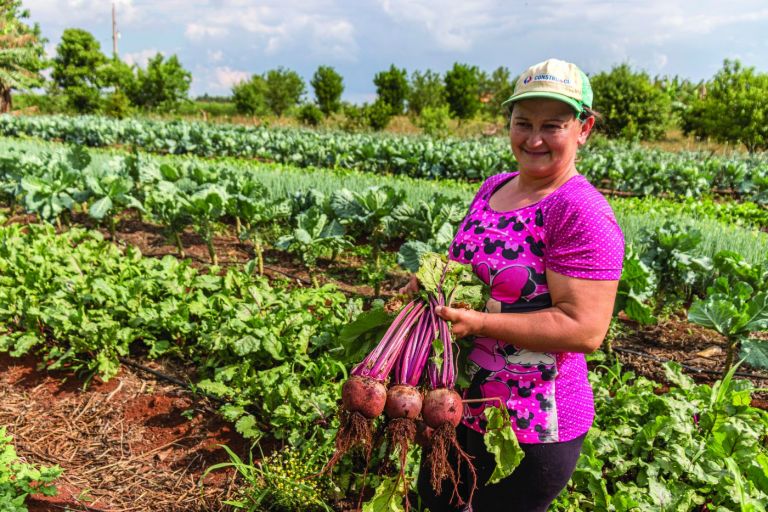 Capa completa 43 anos de existência e projeta atender 250 mil pessoas em 2022