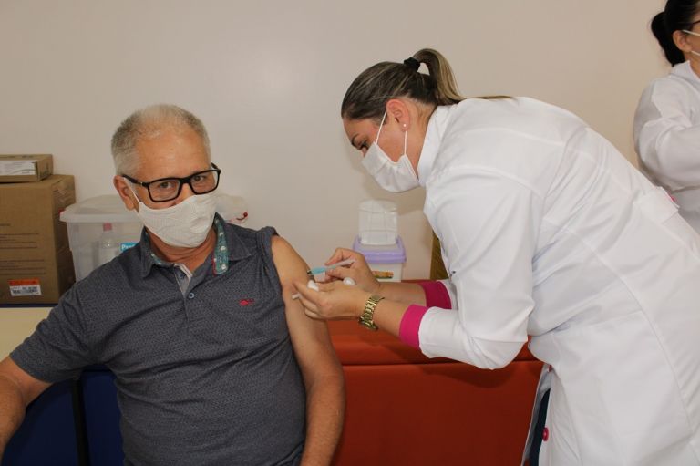 Secretaria de Saúde de Mercedes inicia vacinação de pessoas com comorbidades nesta quinta-feira